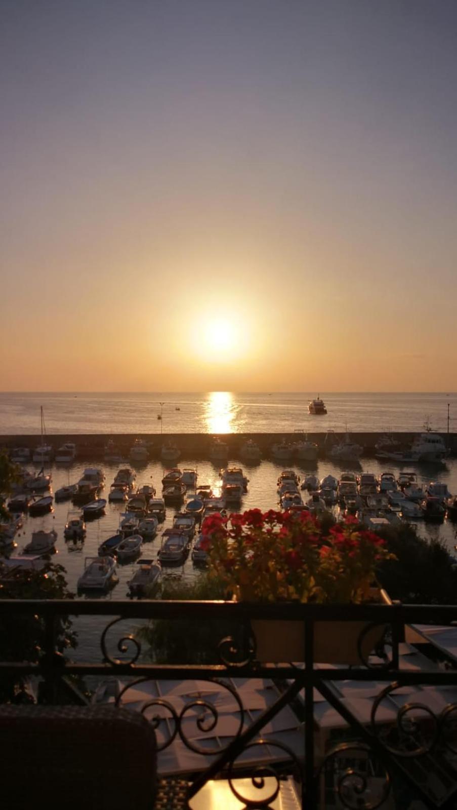 Quasi In Porto Rooms Castellabate Exterior foto