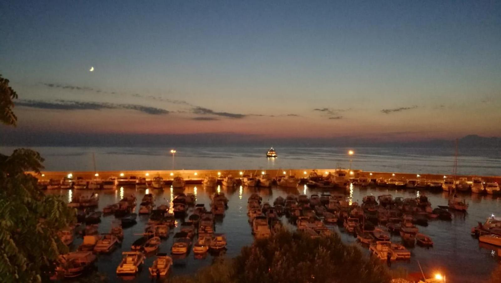 Quasi In Porto Rooms Castellabate Exterior foto